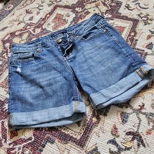 Denim Shorts 4" Inseam Size 28